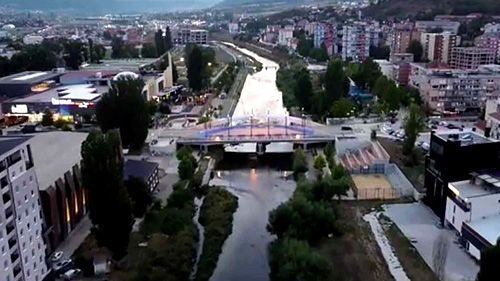 copertina Il ponte di Mitrovica, la città divisa